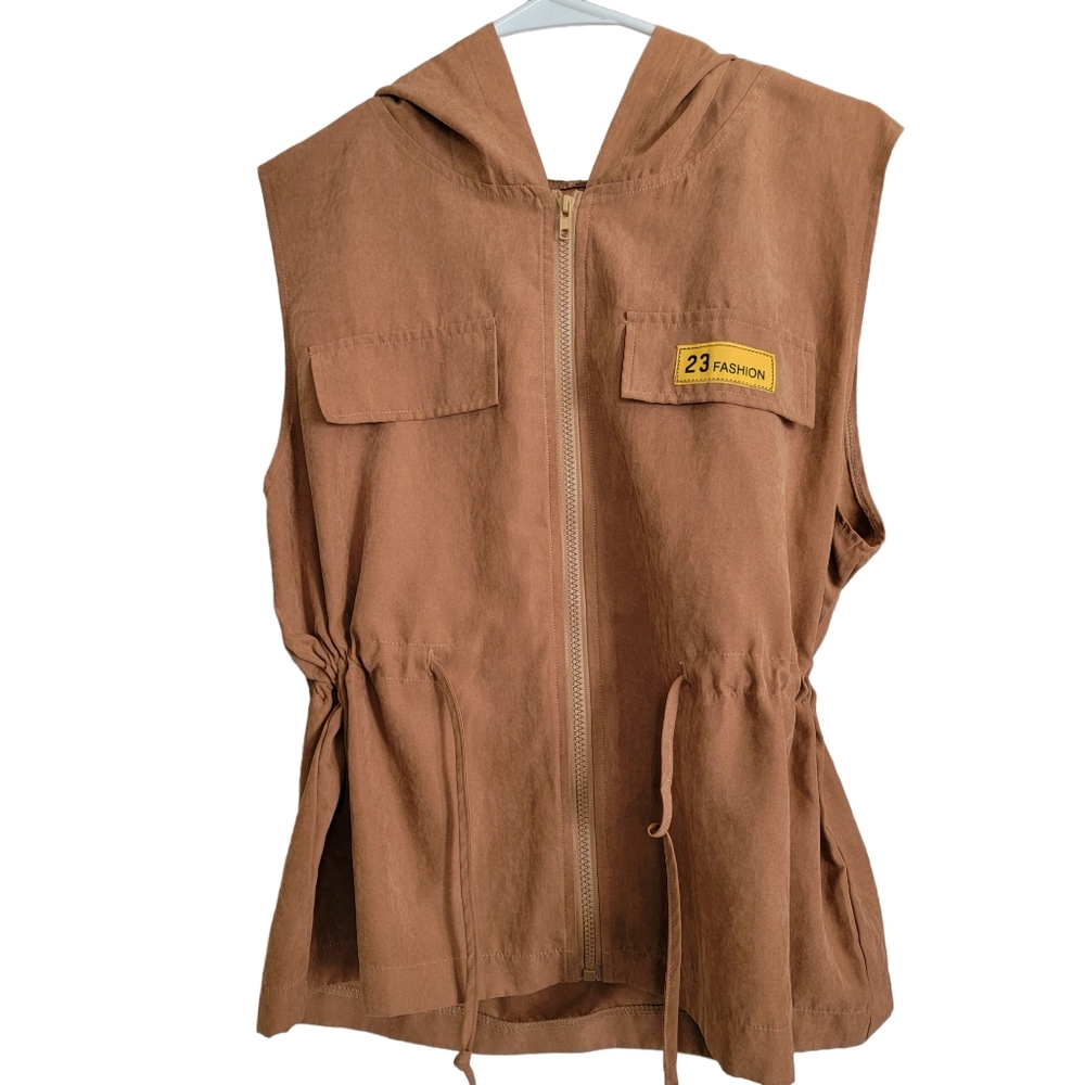 Short Sleeve Lightweight Soft Tan Vest Hooded Jacket Size XL With Zipper